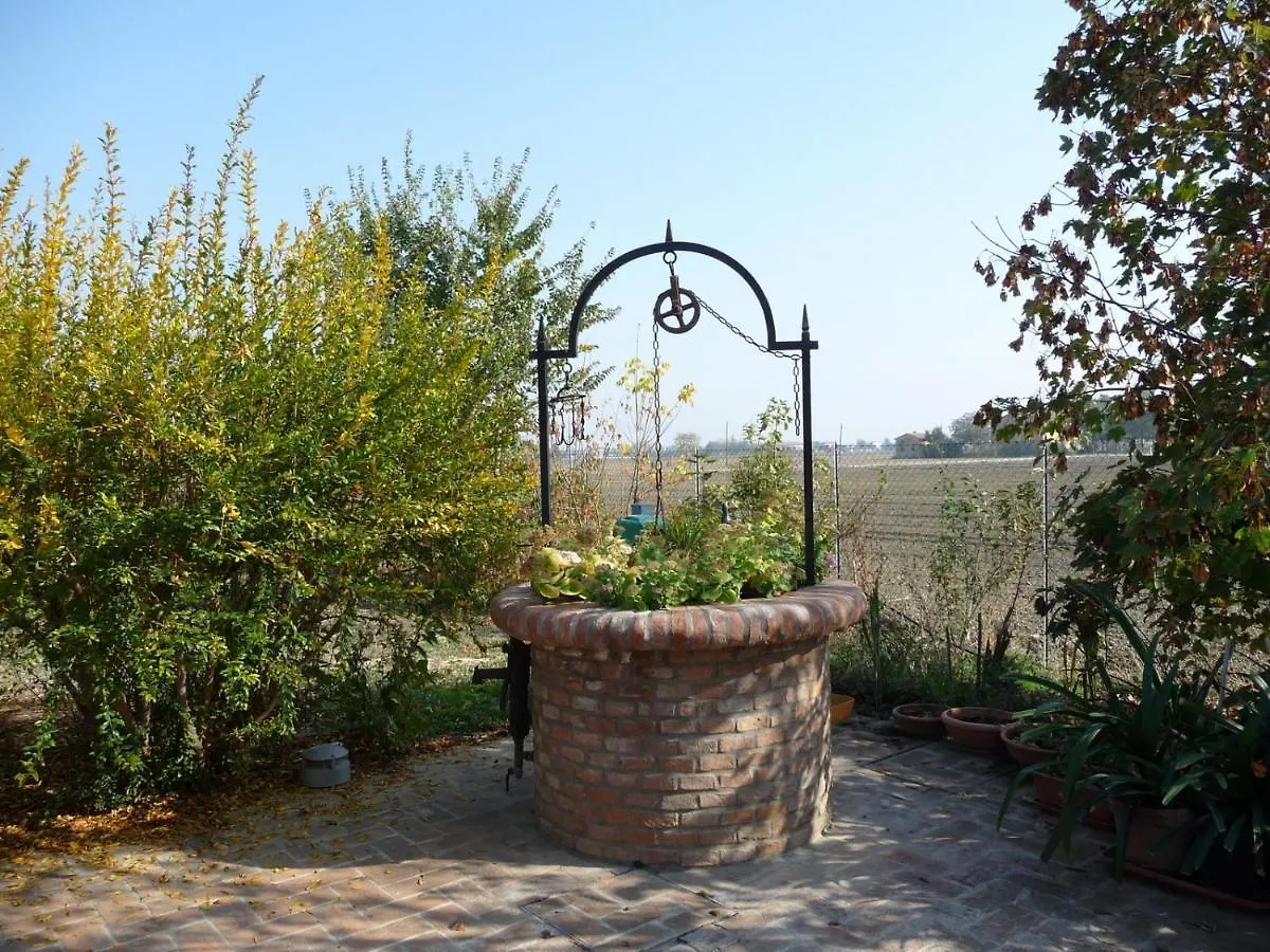 Casa Flosa Room & Breakfast Medicina  Italy